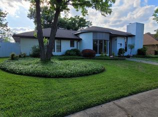 2413 Country Club Pkwy, Garland, TX 75041