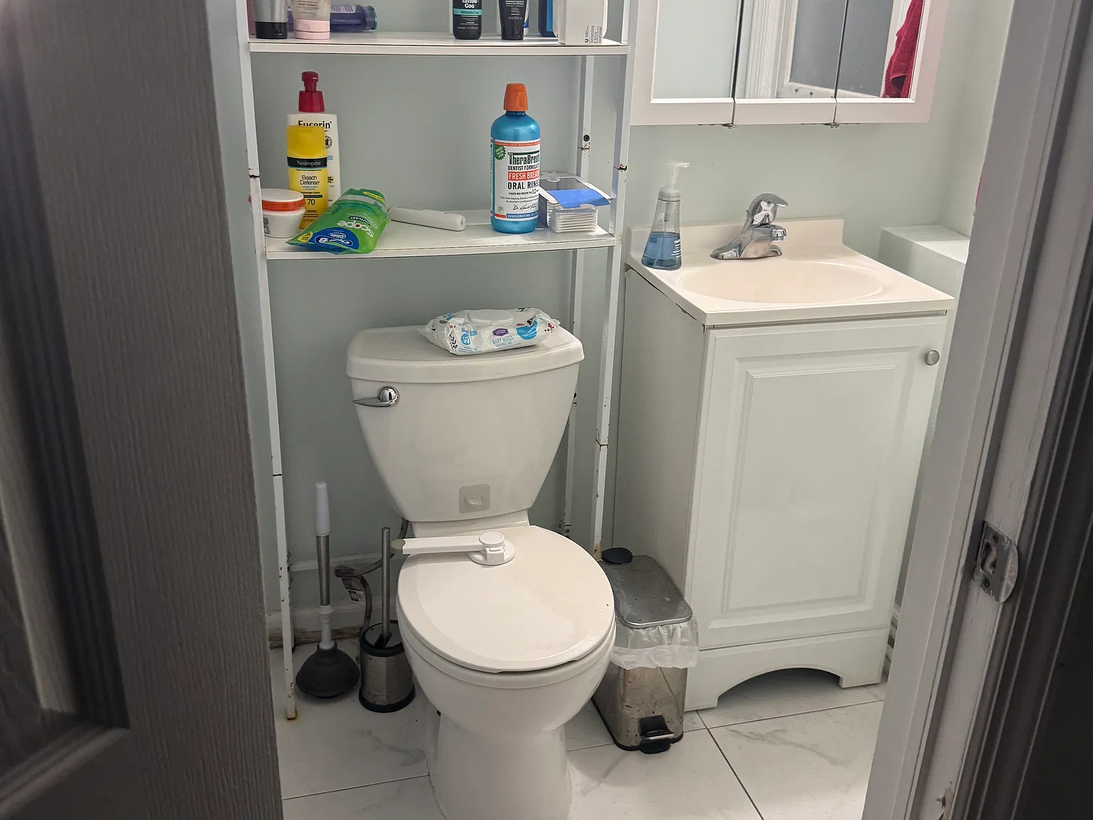 60 E Euclid St — Photo 1