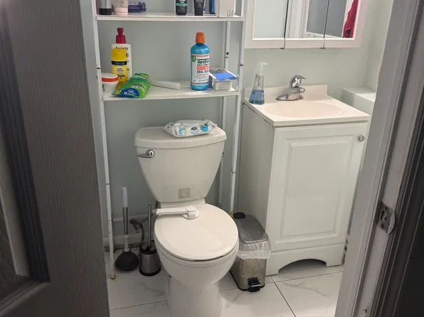 (undisclosed Address), Valley Stream, NY 11580