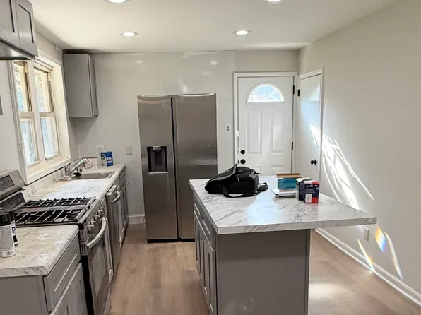 16 Parkview Rd, Cheltenham, PA 19012