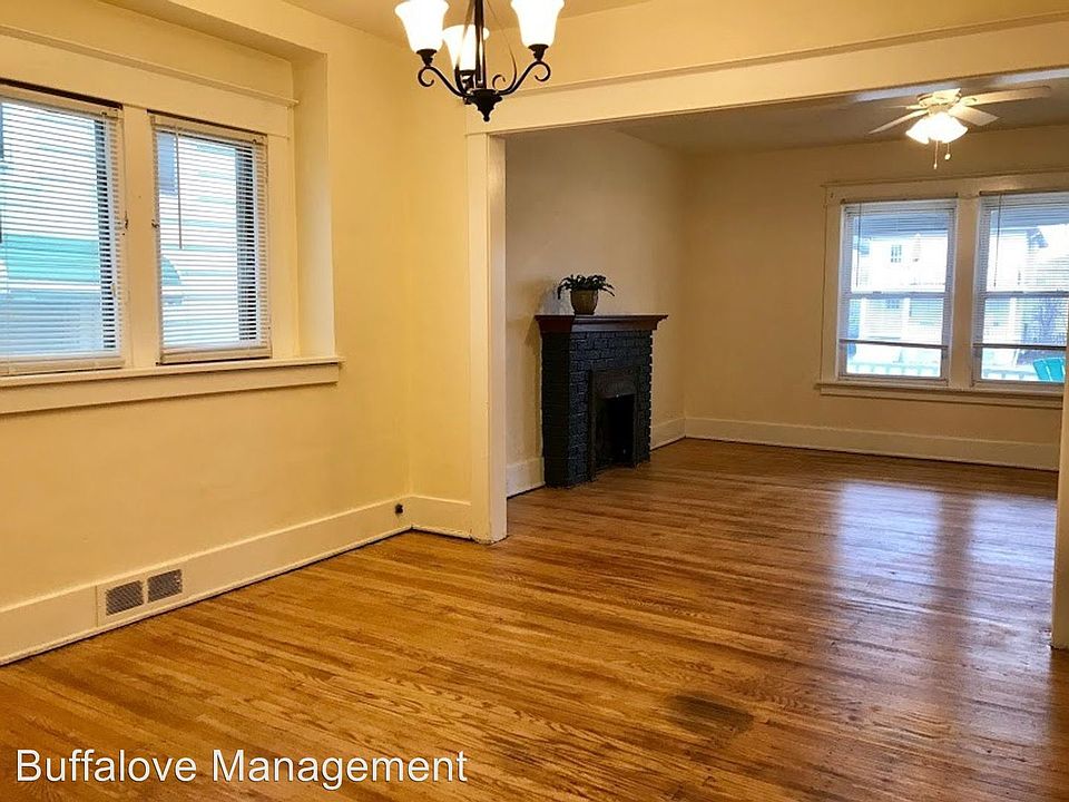 1st image of 341 Crestwood Ave