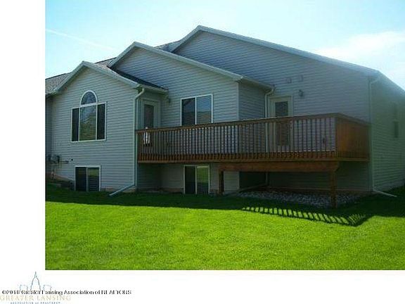 4th image of 7302 Glen Terra Dr