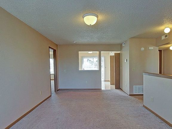 3rd image of 1300 E 33rd Ave #9129871