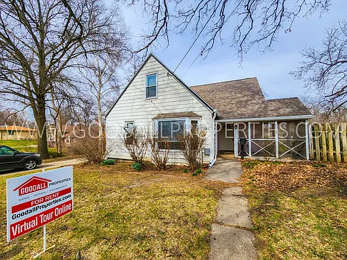 106 E Bell Ave Photo 1