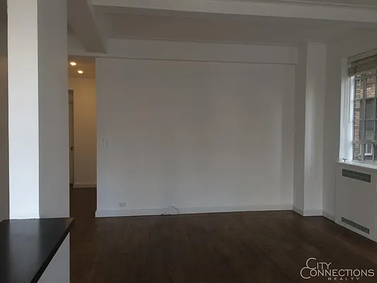 Rented by City Connections Realty | media 21