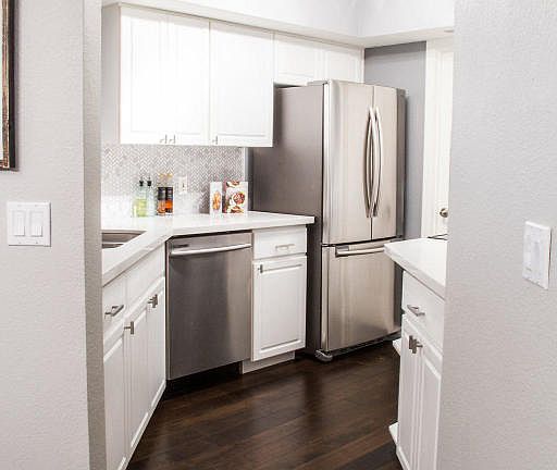 5th image of 5104 N 32nd St Unit 322