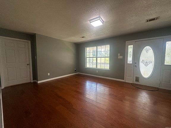 4th image of 258 Dingler Rd