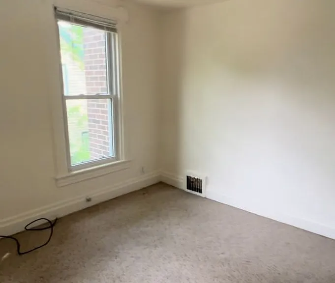 536 Detroit St — Photo 7