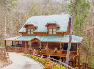 330 Green Valley Trl, Mineral Bluff, GA 30559