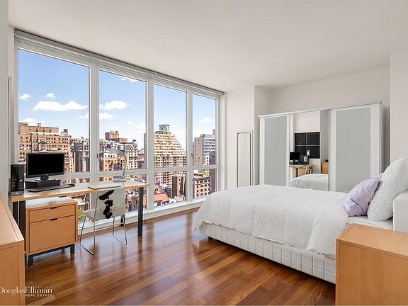4th image of 200 W End Ave APT 20B
