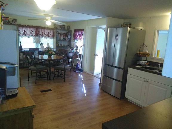4th image of 119 Coral Crest Dr