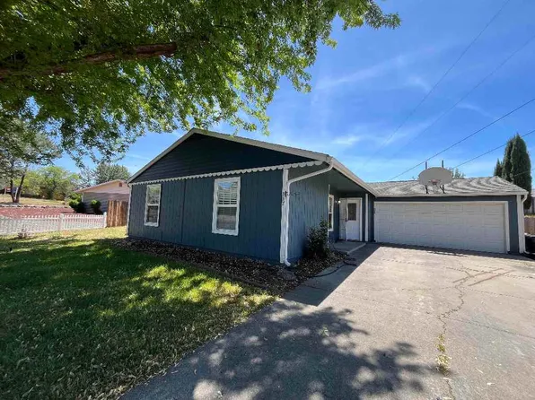 817 Campbell Ave, Yreka, CA 96097