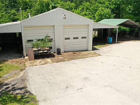 4th image of 128 Jh Williamson Jr Ct