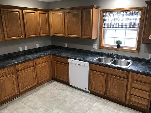 4th image of 4444 Paseo Blvd