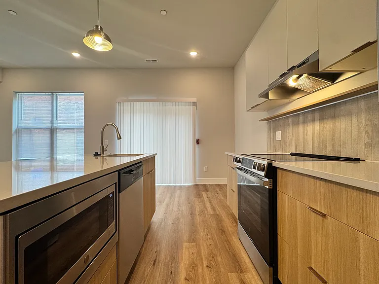 5222-24 Chester Ave #2 — Photo 12