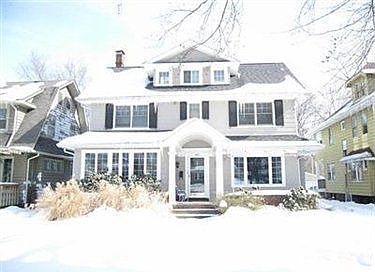 1st image of 171 Casterton Ave