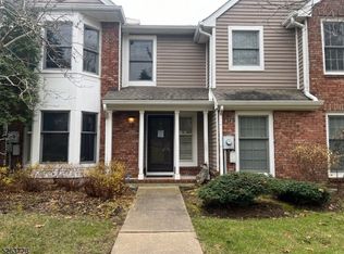 86 Laurel Wood Ct, Rockaway, NJ 07866