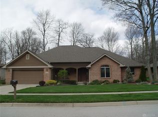 210 Denwood Trl, Clayton, OH 45315