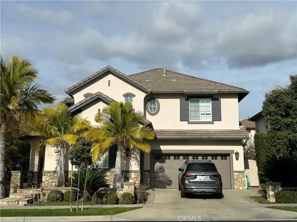 19 Modesto, Irvine, CA 92602