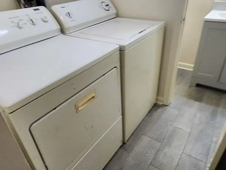 2117 Ferguson Pl — Photo 18
