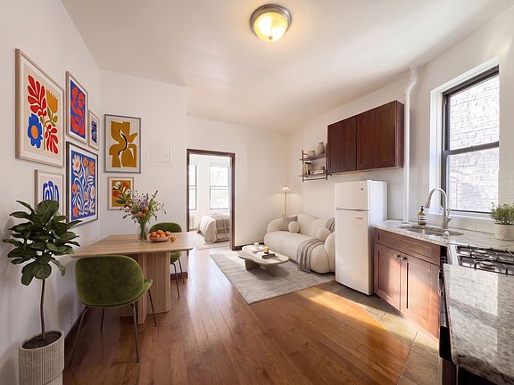 2nd image of 164 E 88th St #2A