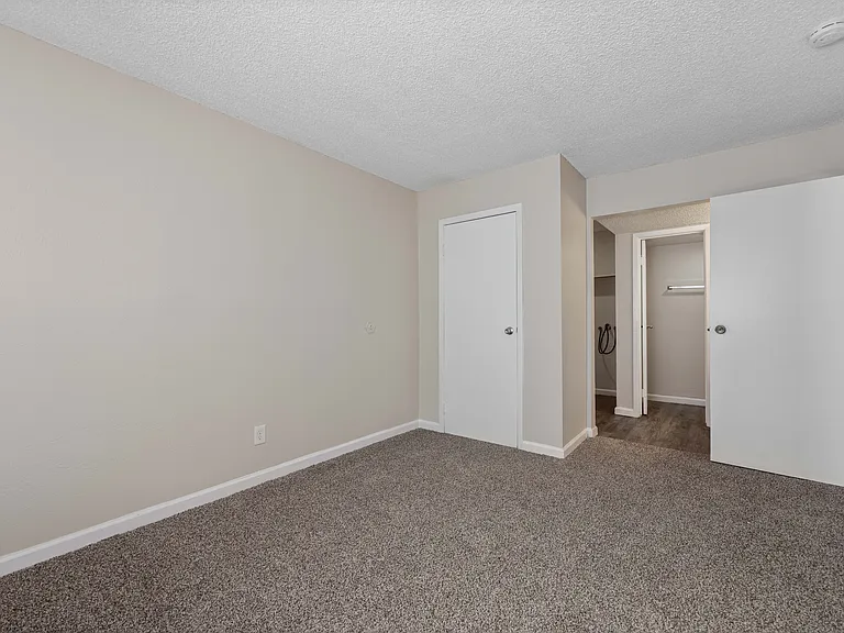 Pinon Place Apartments — Photo 14