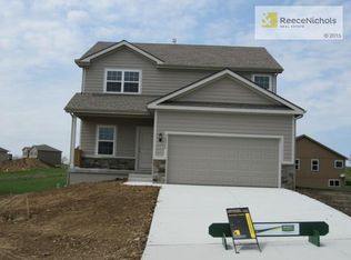 14266 S Landon St, Olathe, KS 66061