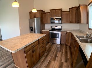 1108 46th Ave S, Moorhead, MN 56560