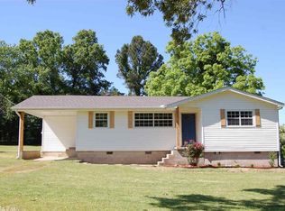 718 Reeder Rd, Little Rock, AR 72206