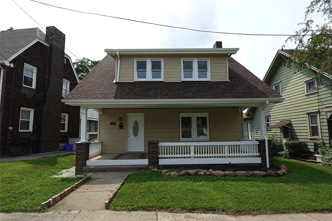 3 bed, 1455 sqft, $1,500 — Photo 1