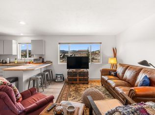 121 Gravel Hollow Dr, Bozeman, MT 59718