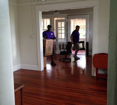 4th image of 2102 W Dekle Ave