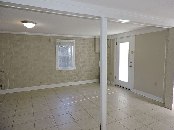 5th image of 1414 E Jordan St #A