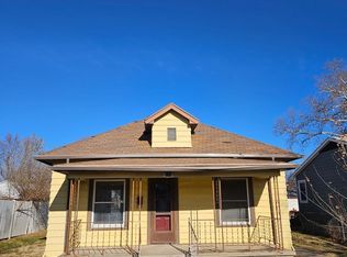 334 W 11th St, Junction City, KS 66441
