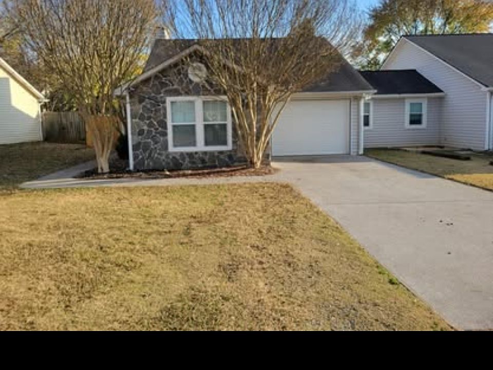 1st image of 35 Ember Way