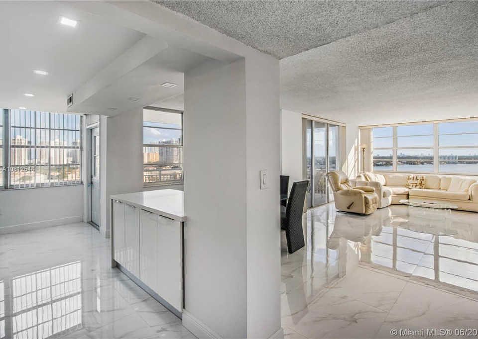 1st image of 18041 Biscayne Blvd APT 1605
