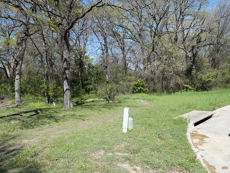 2nd image of 156 Ty Ln