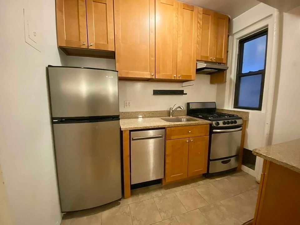 1st image of 127 W 96th St #6E6