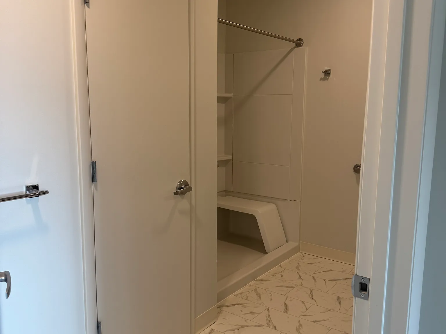 1 bed, 753 sqft, $1,006 — Photo 4