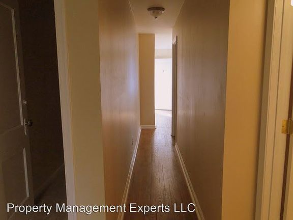 5th image of 1559 19th St N APT 1