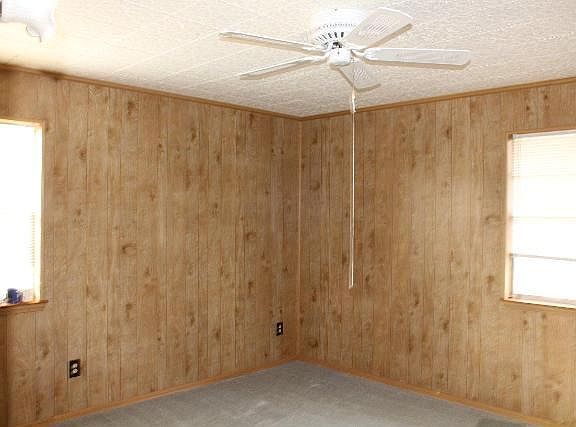 5th image of 203 Edythe Dee Ln