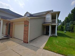 21007 Cooper Dr, Macomb, MI 48044