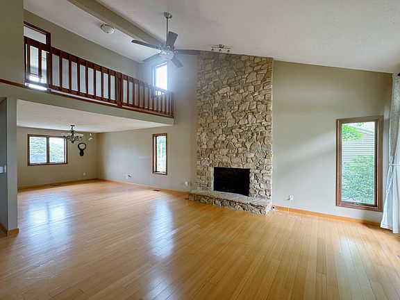 3rd image of 436 Jennings St