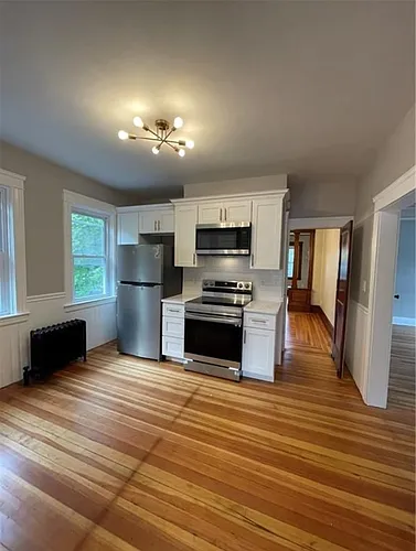 19 Lucy St #1 Photo 1