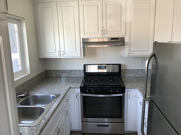 4th image of 2664 Magnolia Ave #1-5