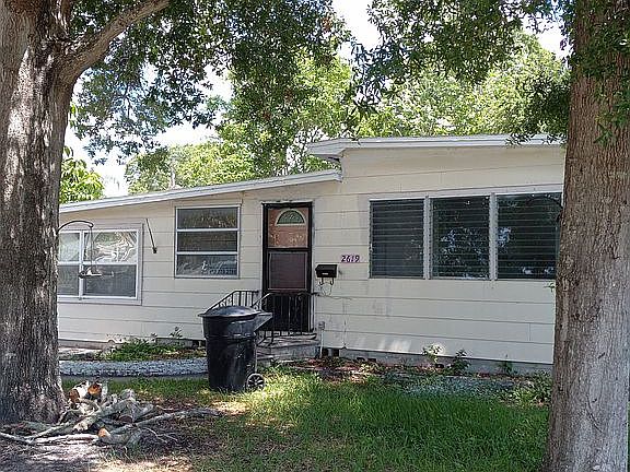 2nd image of 2619 15th Ave N
