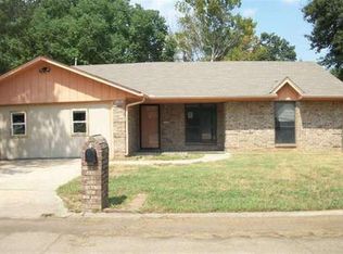 312 Short Leaf Cir, New Boston, TX 75570