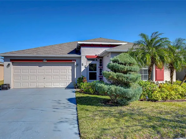 2112 Purple Orchid Pl, Ruskin, FL 33570