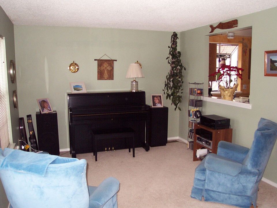 2nd image of 8403 Blazing Star Pl