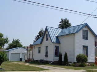 607 S Wenona Ave, Bay City, MI
